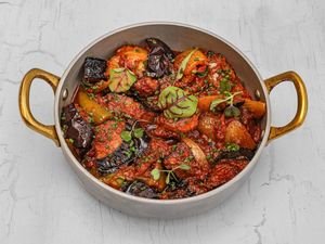 AUBERGINE CURRY