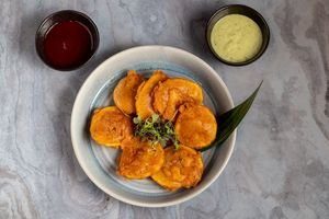 ALOO BHAJIA